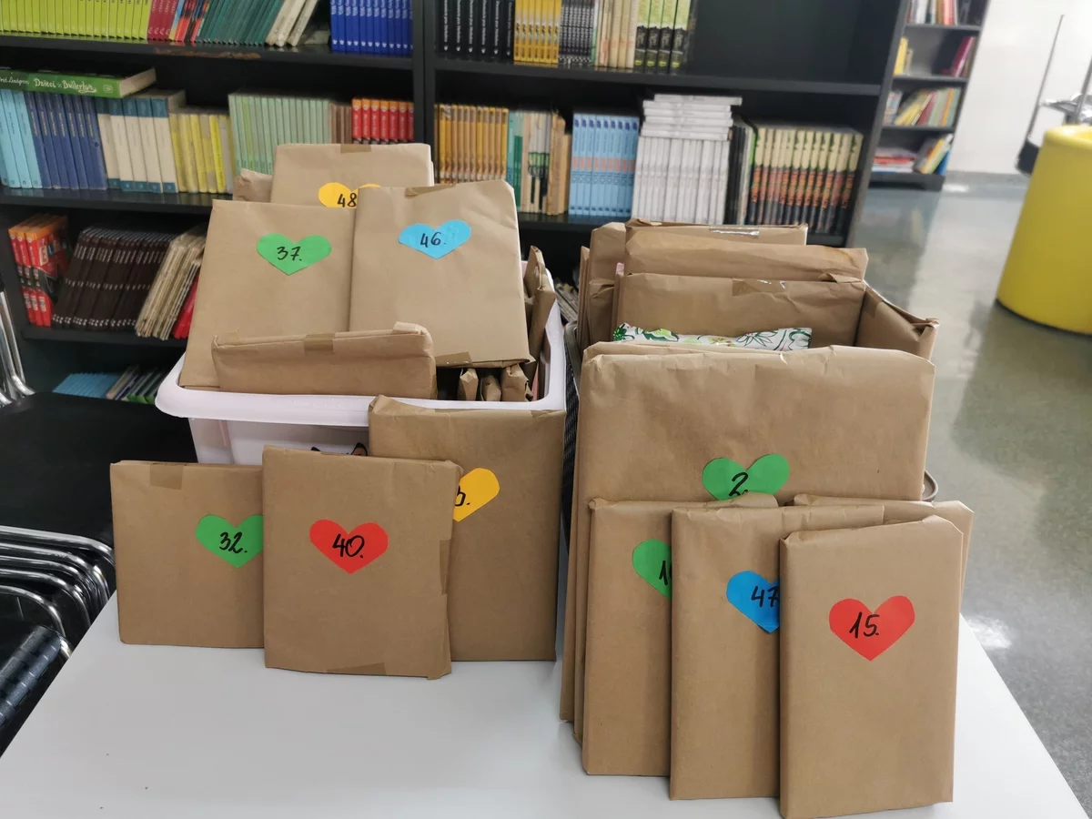 Walentynki w szkolnej bibliotece